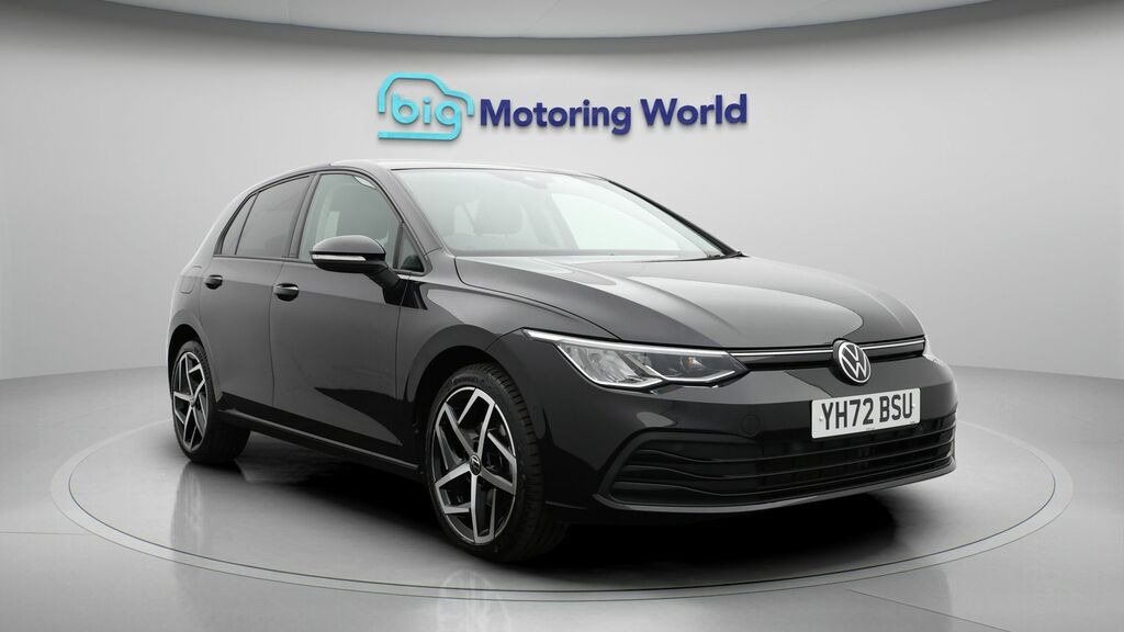 Volkswagen Golf Life Black