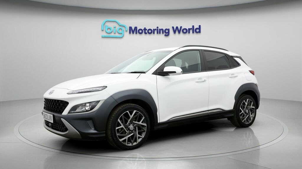 Hyundai Kona Premium DH23LVV White #3