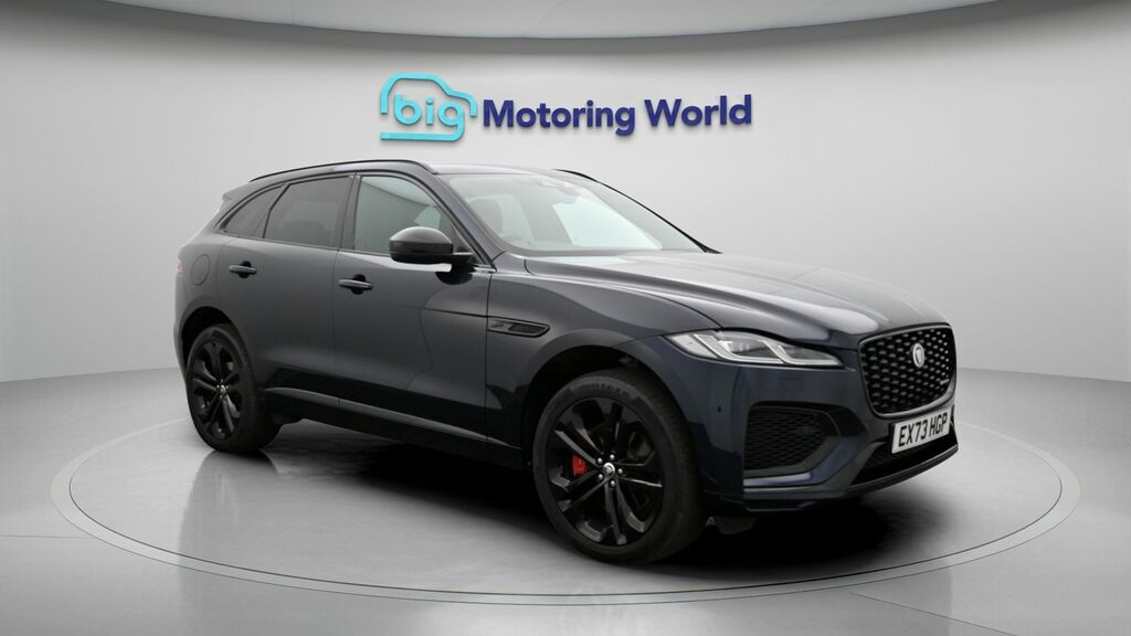 Jaguar F-Pace R-dynamic Hse Black Blue