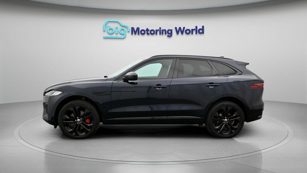 Jaguar F-Pace R-dynamic Hse Black Blue #4
