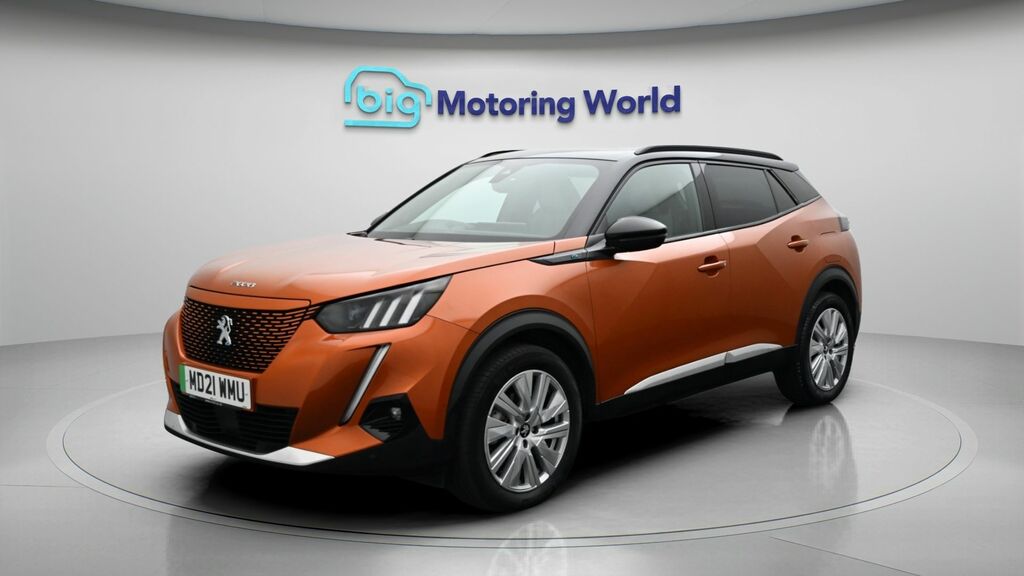 Peugeot e-2008 Gt Premium Orange #3