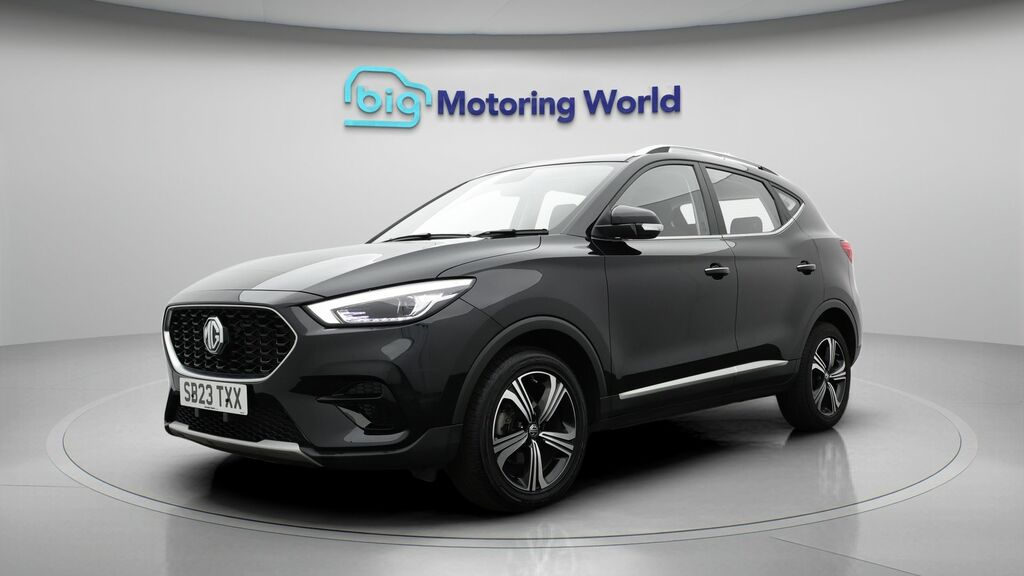 MG ZS Excite Black #3