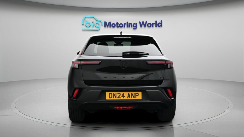 Vauxhall Mokka-e Gs Black #6