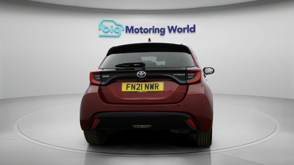 Toyota Yaris Excel Red #6