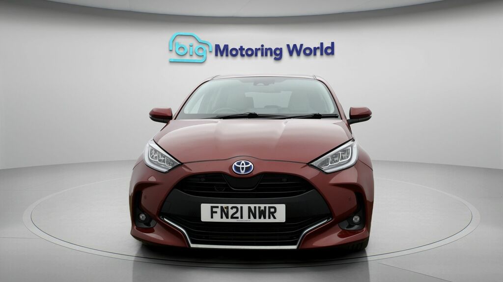 Toyota Yaris Excel Red #2