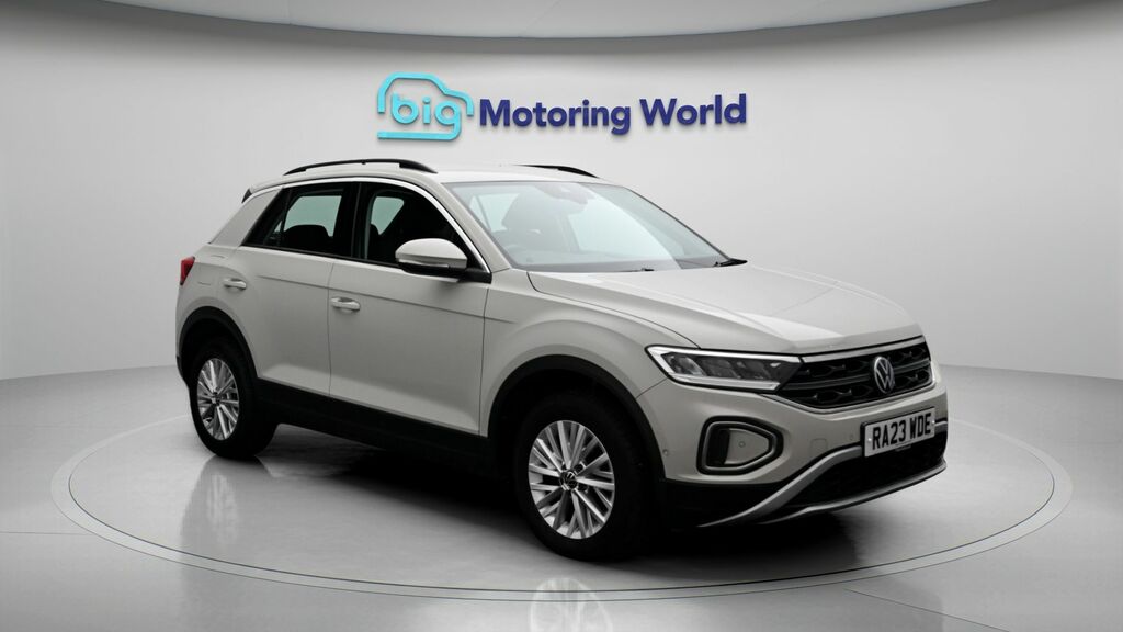 Volkswagen T-Roc Life Grey