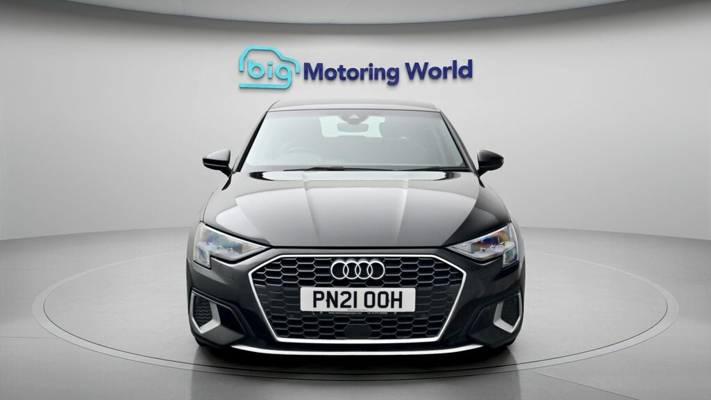 Audi A3 Sport Black #2