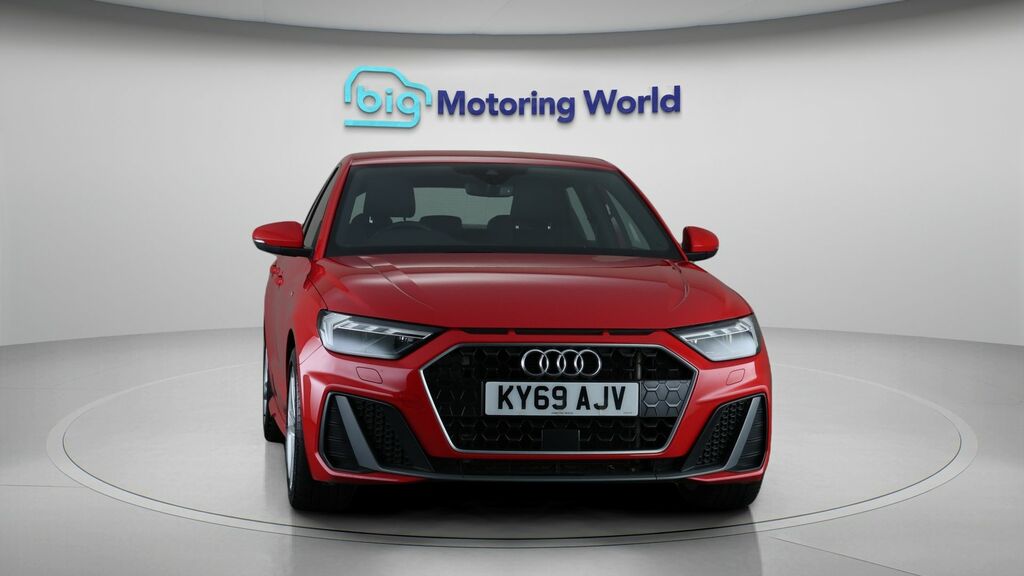 Audi A1 S Line KY69AJV Red #2