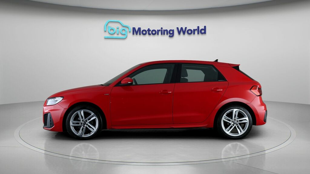 Audi A1 S Line KY69AJV Red #4
