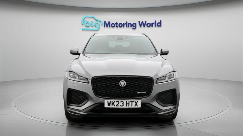 Jaguar F-Pace R-dynamic Se WK23HTX Grey #2