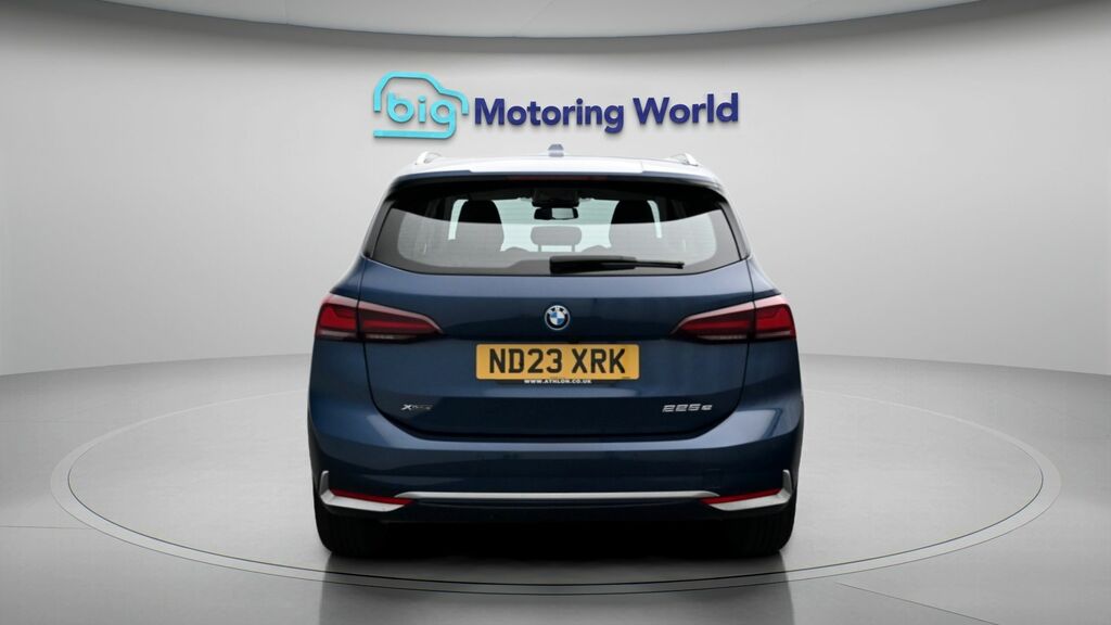 BMW 2 Series Active Tourer Luxury Blue #6