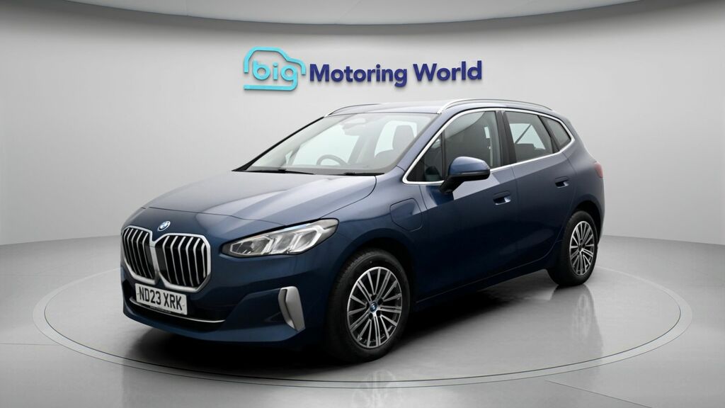 BMW 2 Series Active Tourer Luxury Blue #3