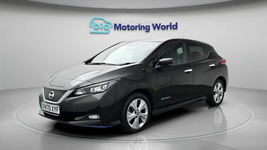 Nissan Leaf E Tekna Black #3