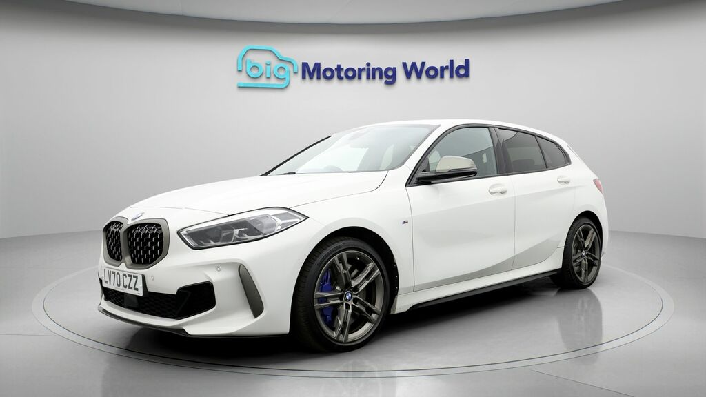 BMW 1 Series Xdrive Auto LV70CZZ White #4