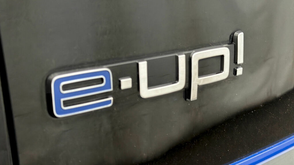 Volkswagen e-Up E-up Red #19