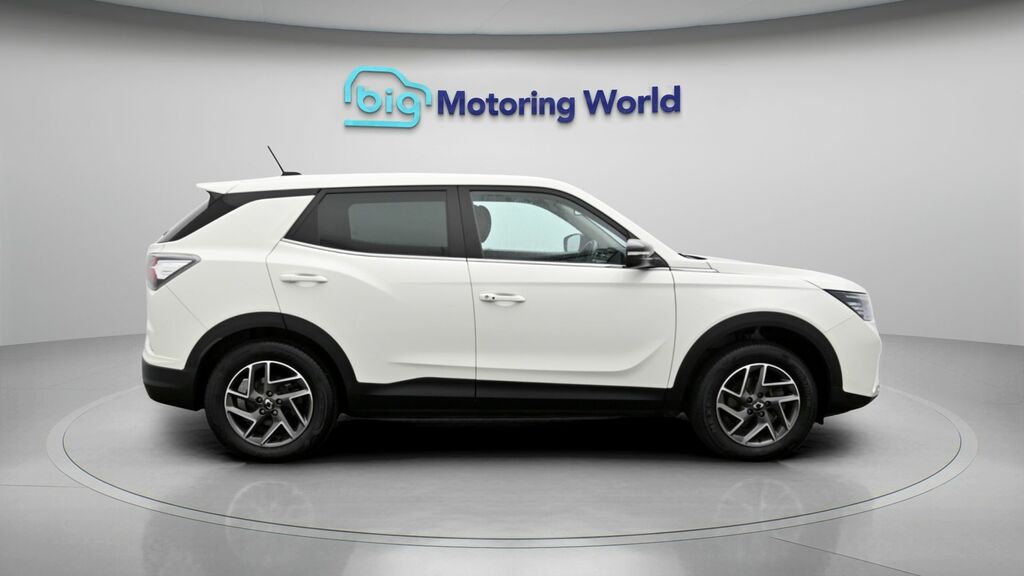 SsangYong Korando e-Motion 140Kw Ultimate 61.5Kwh Black #8