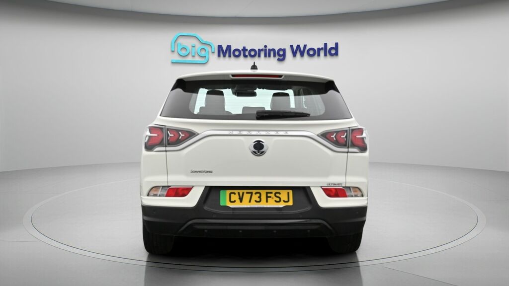 SsangYong Korando e-Motion Ultimate White #6