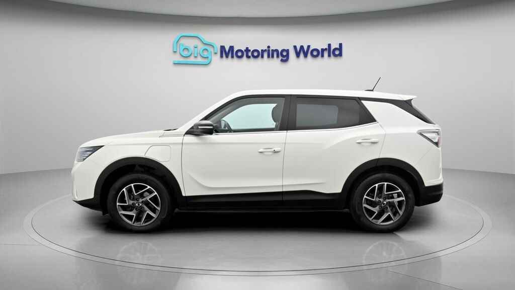 SsangYong Korando e-Motion Ultimate White #4