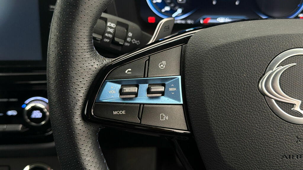 SsangYong Korando e-Motion 140Kw Ultimate 61.5Kwh Black #22