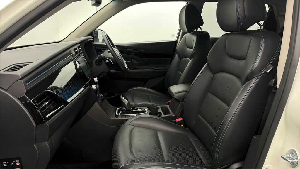 SsangYong Korando e-Motion 140Kw Ultimate 61.5Kwh Black #13
