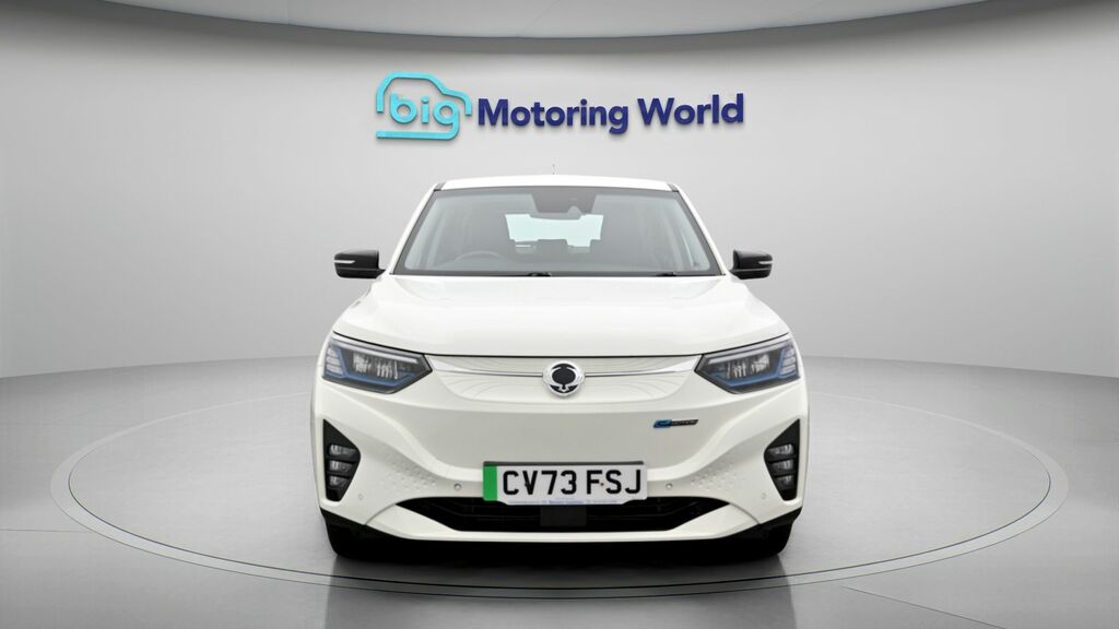SsangYong Korando e-Motion Ultimate White #2