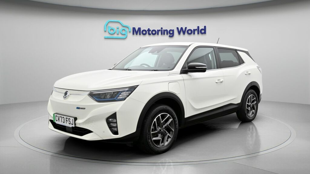 SsangYong Korando e-Motion Ultimate White #3