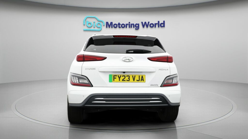 Hyundai Kona Premium FY23VJA White #6
