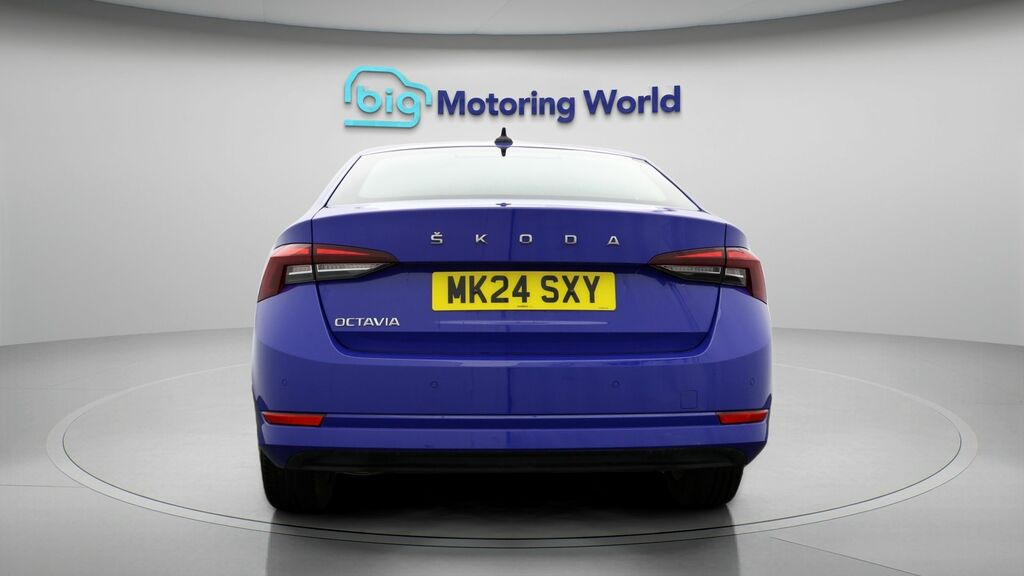 Skoda Octavia Se Technology Blue #6