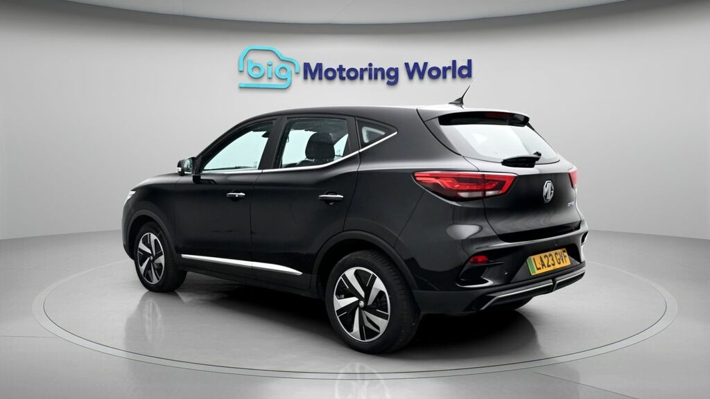 MG ZS Se Long Range LA23GVF Black #5