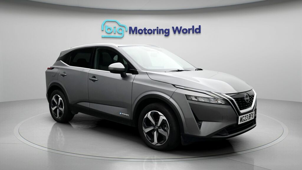 Nissan Qashqai N-connecta WG23BFX Grey