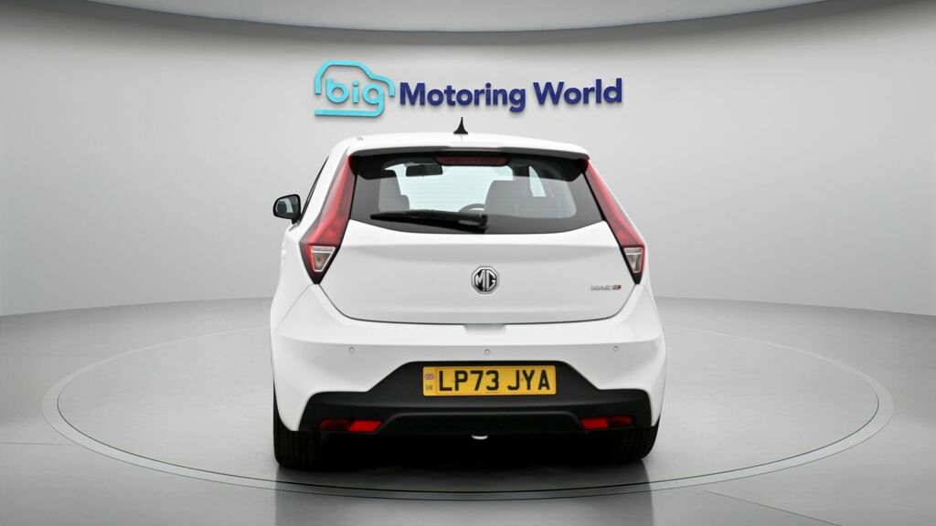 MG MG3 Exclusive Nav White #6