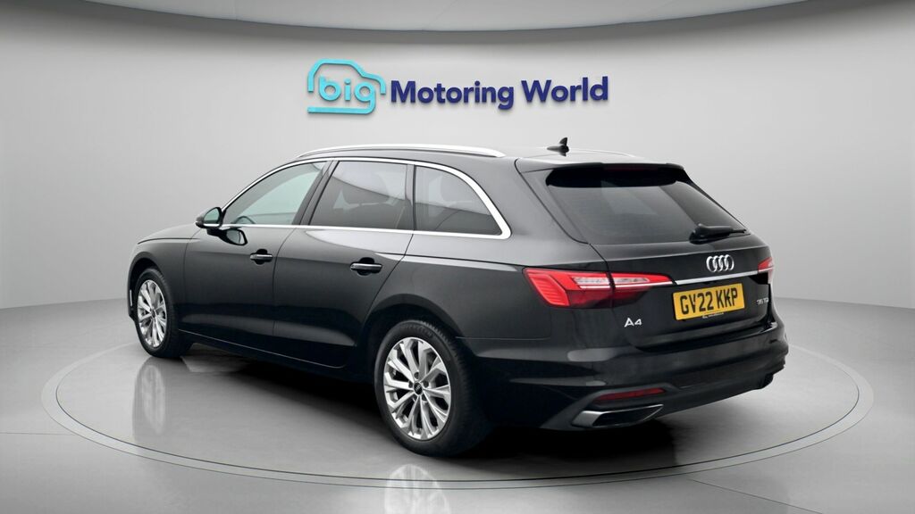 Audi A4 Avant Technik Black #5