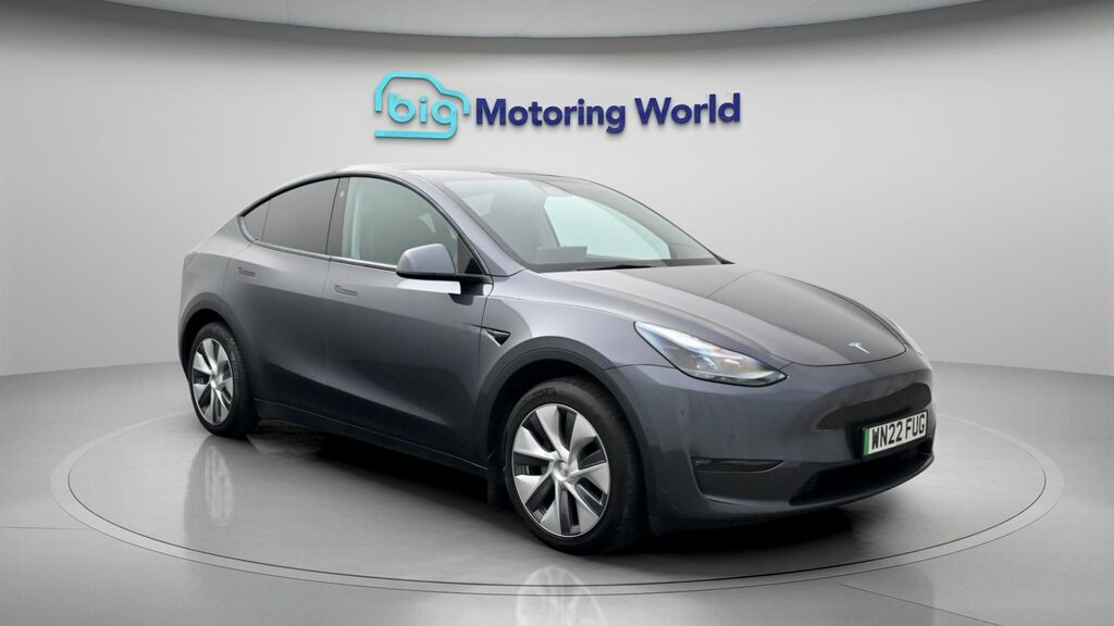 Tesla Model Y Long Range Grey