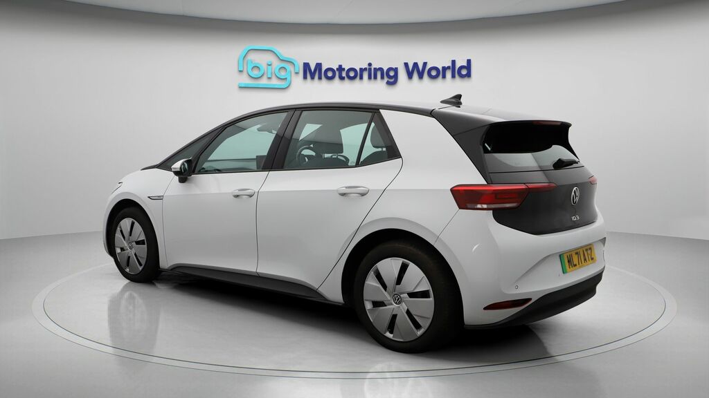 Volkswagen ID.3 Life White #5