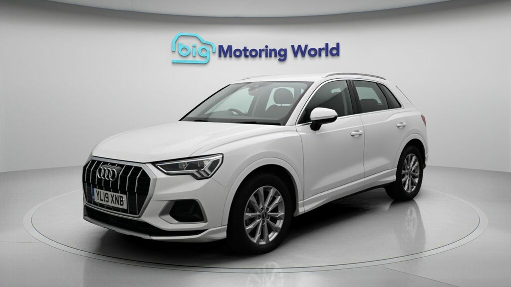 Audi Q3 Sport White #3