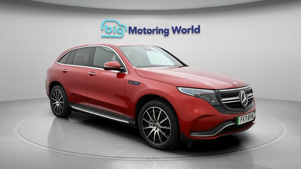 Mercedes-Benz EQC Amg Line Red