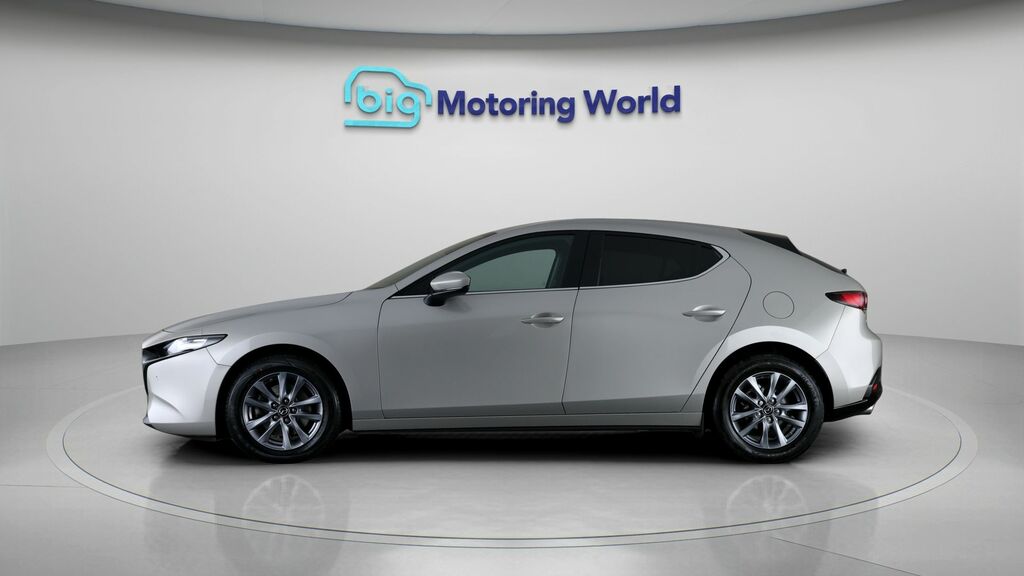 Mazda 3 2.0 E-skyactiv G Mhev Se-l Grey #4