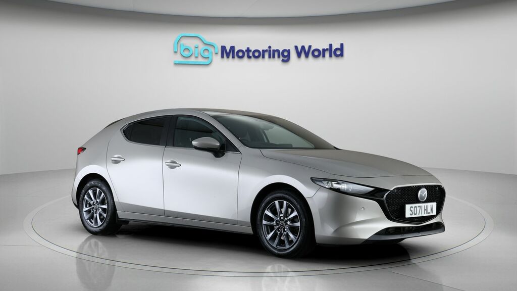 Mazda 3 2.0 E-skyactiv G Mhev Se-l Grey #1