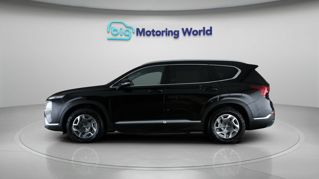 Hyundai Santa Fe Premium Black #4