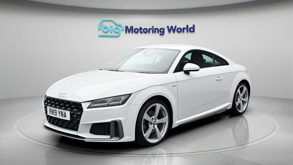 Audi TT S Line RN19YNA White #3