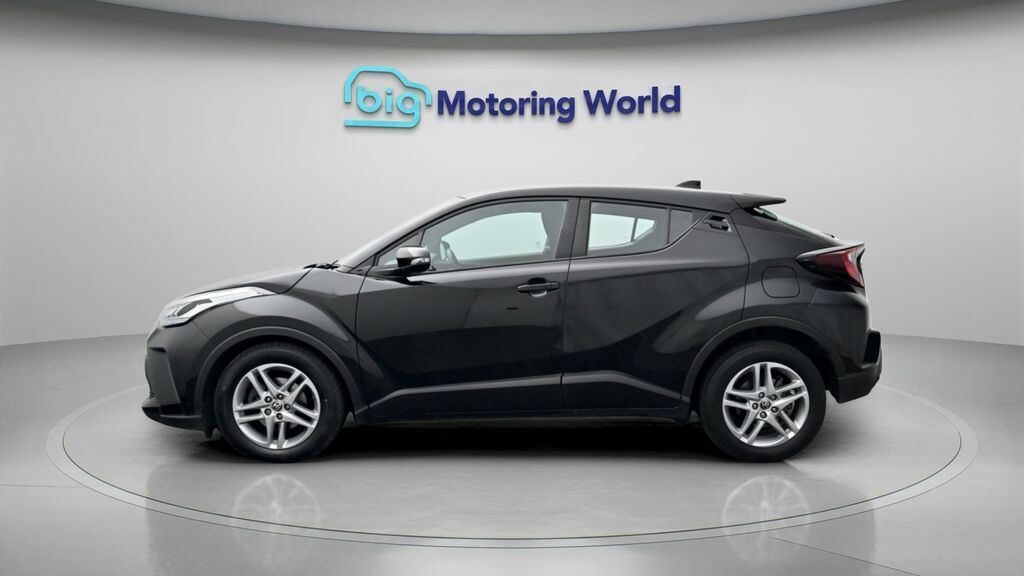 Toyota C-Hr Icon LL23XTN Black #4