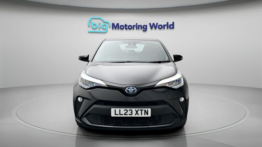 Toyota C-Hr Icon LL23XTN Black #2