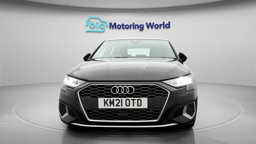Audi A3 Sport Black #2