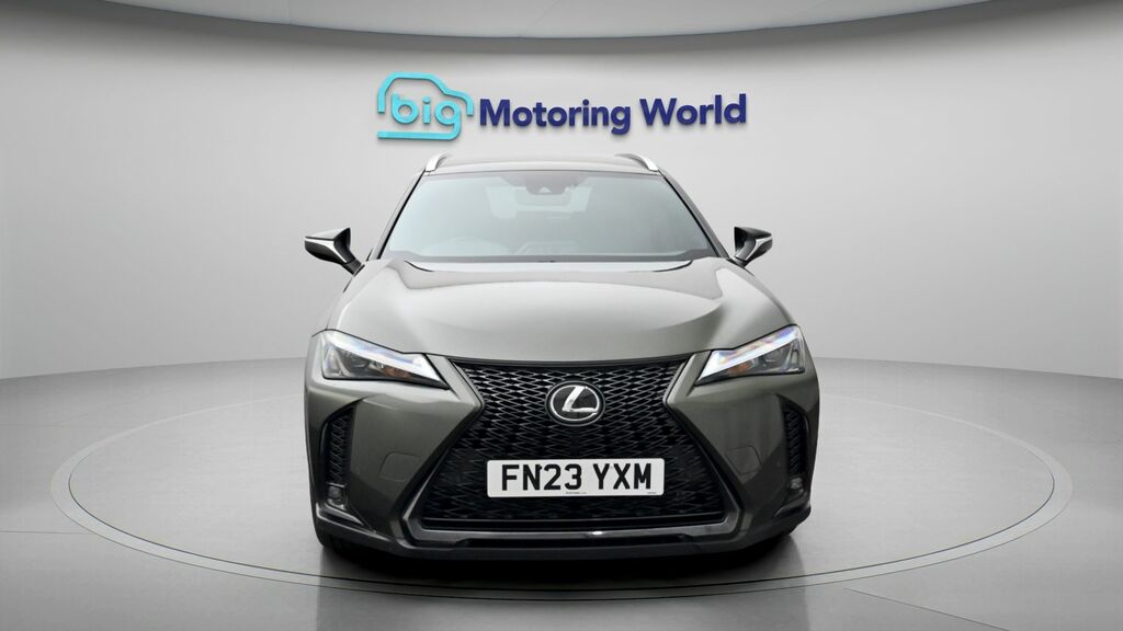 Lexus UX F Sport Design Green #2