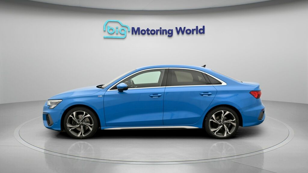 Audi A3 S Line DN21MLV Blue #4