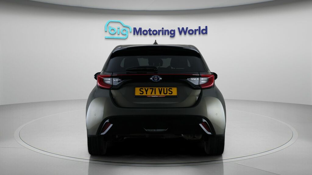 Toyota Yaris Dynamic Brown #6