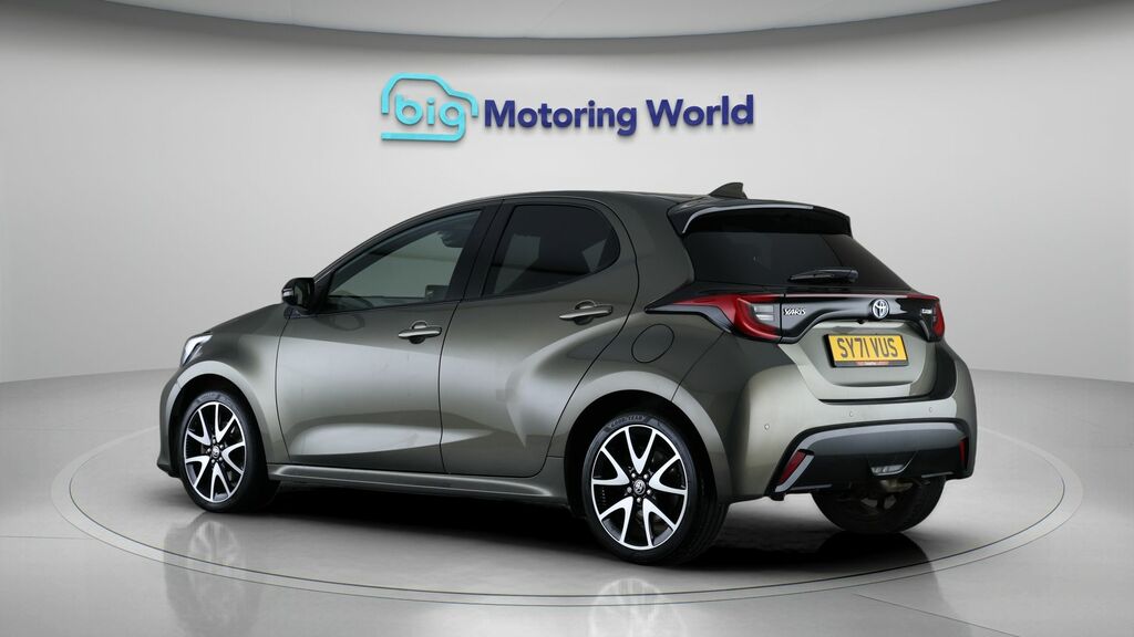 Toyota Yaris Dynamic Brown #5