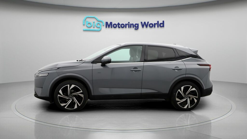 Nissan Qashqai Tekna Grey #4