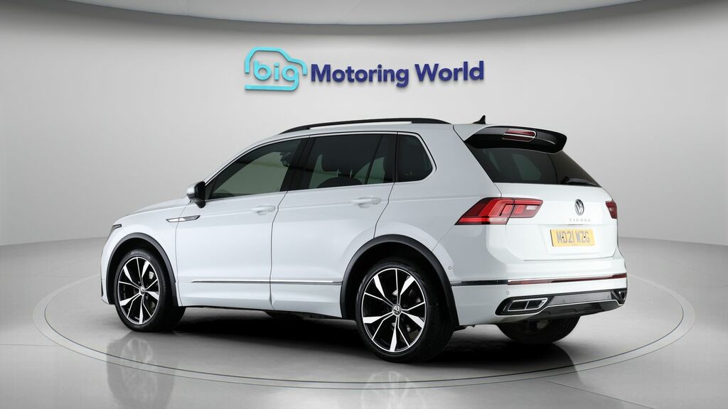 Volkswagen Tiguan R-line MD21WZG White #5