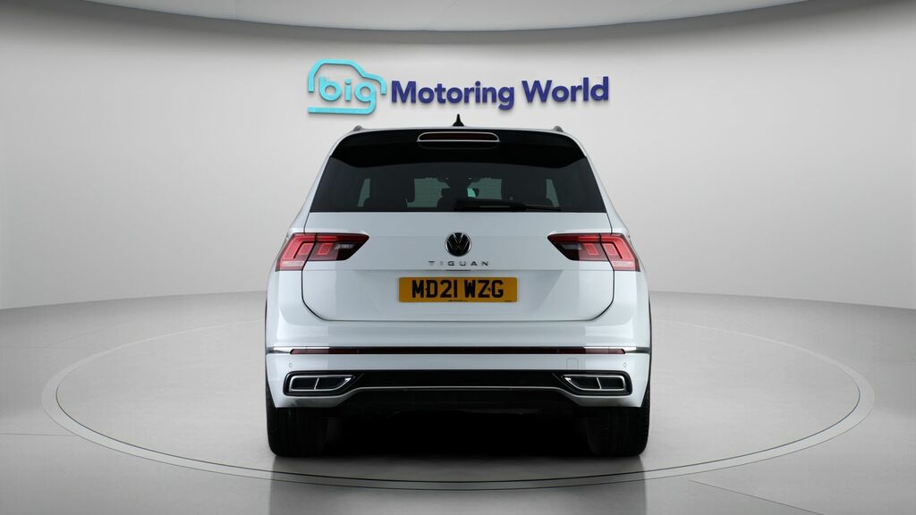 Volkswagen Tiguan R-line MD21WZG White #6